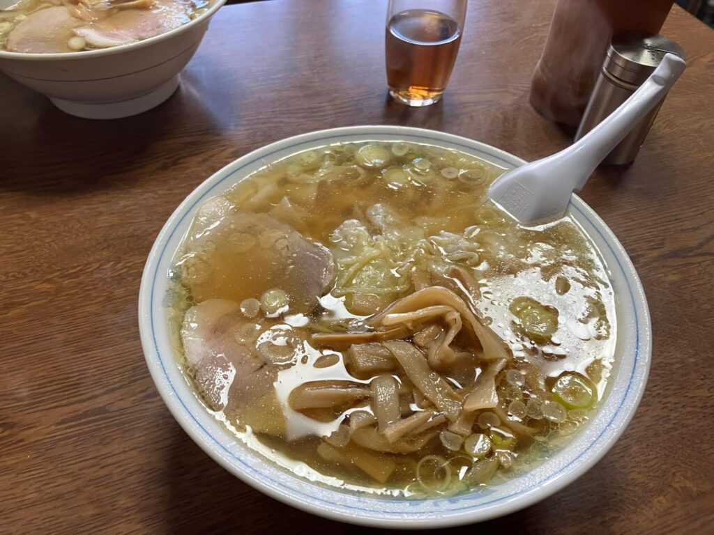 大黒食堂ワンタン麺1,000円